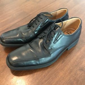 clarks tilden walk black